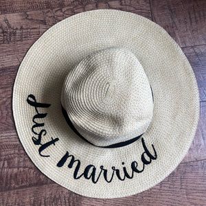Just Married C.C.’s Wide Brim Sun Hat